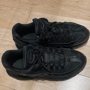 Nike air max 95 women size 8US / 39Euro